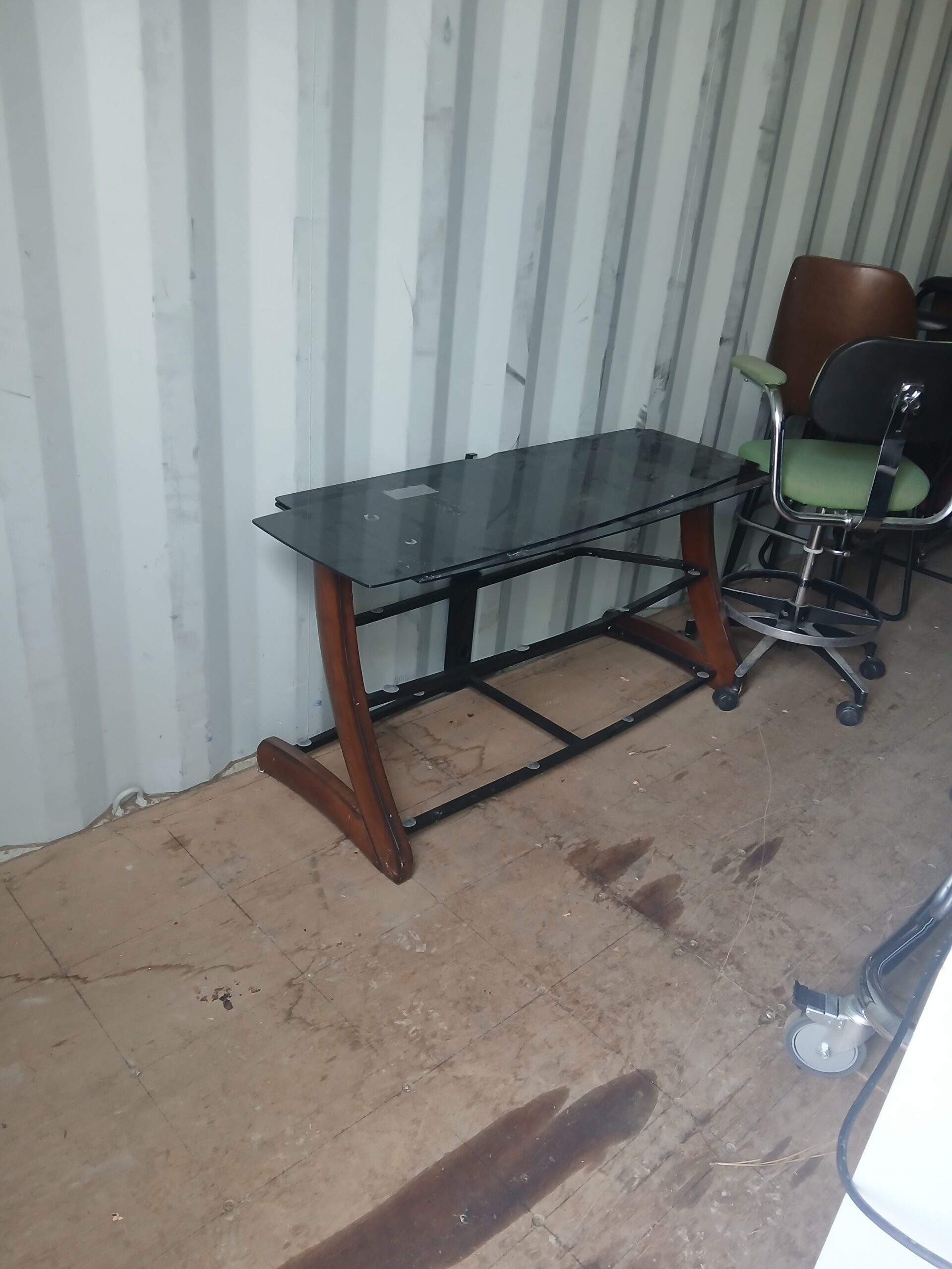 ENTERTAINMENT CENTER