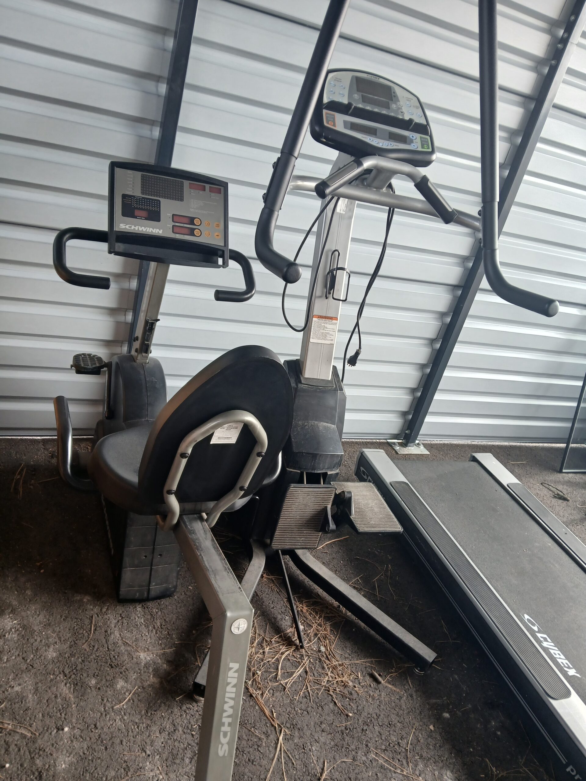 EXERCISE EQUIPMENT