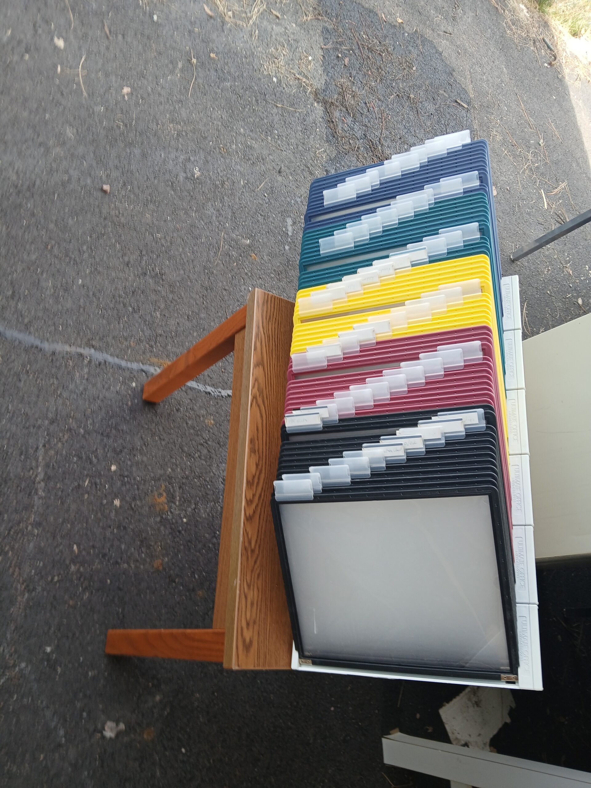 STAND AND FILE HOLDER